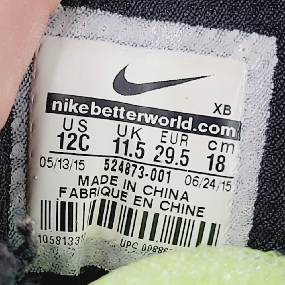 Nike‎ Boy's Triple Black Woodside 2 524873-001 Mid-Top Sneaker Size 12C